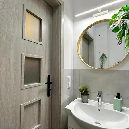 Privat bolig Shark - 3 Km To Baltic Sea