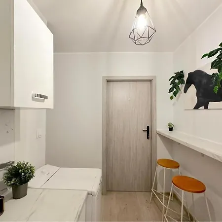 Privat bolig Shark - 3 Km To Baltic Sea